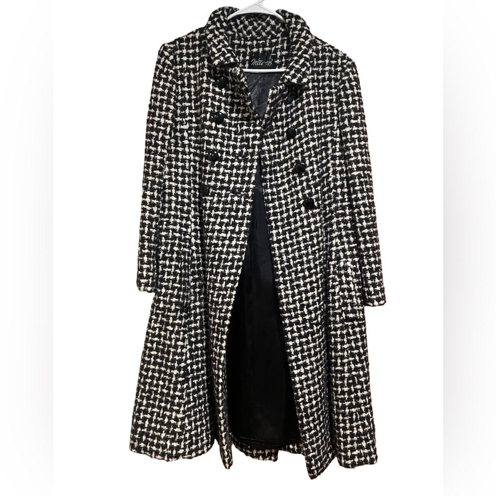 Vintage Trench Coat in Black and White